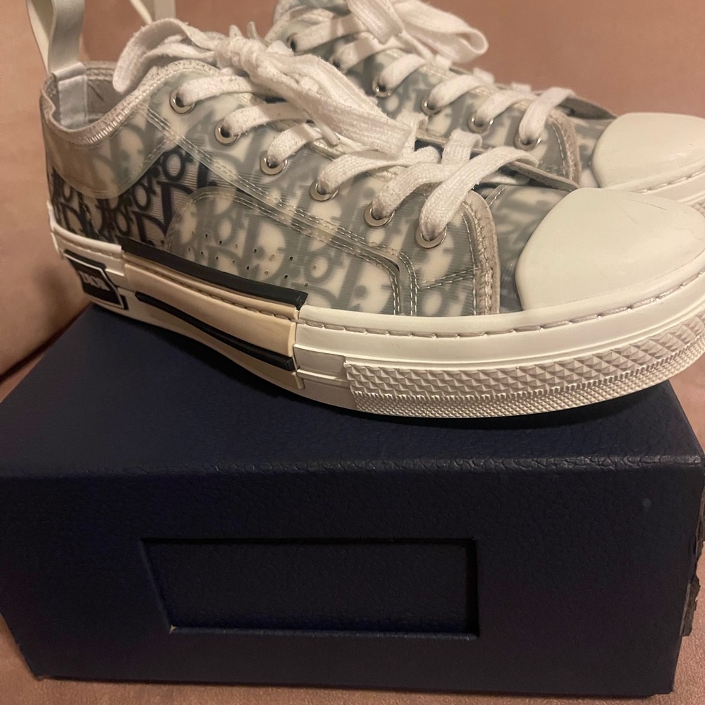 Authentic Dior B23 Low Top Sneakers - Picture 6 of 9